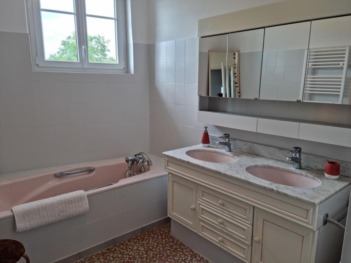 Grande Maison Escapade Au Bord De La Riviere * Touvre